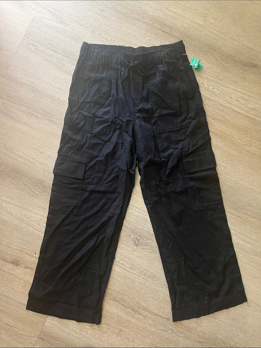 GAP Black Women's Cargo Linen Pants with Elastic Waist